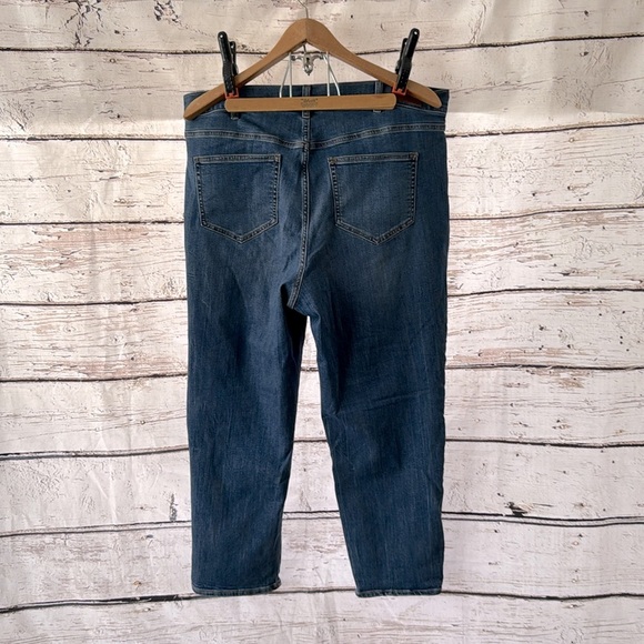 Lands' End Women’s Size 20W Blue Jeans - Picture 2 of 5